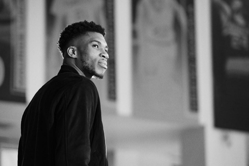 01_breitling-welcomes-basketball-superstar-giannis-antetokounmpo