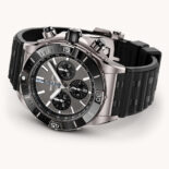 WATCH BREITLING SUPER CHRONOMAT B01 44MM