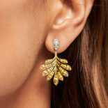 PENDIENTES LUISA ROSAS LUZ ORO AMARILLO Y DIAMANTES