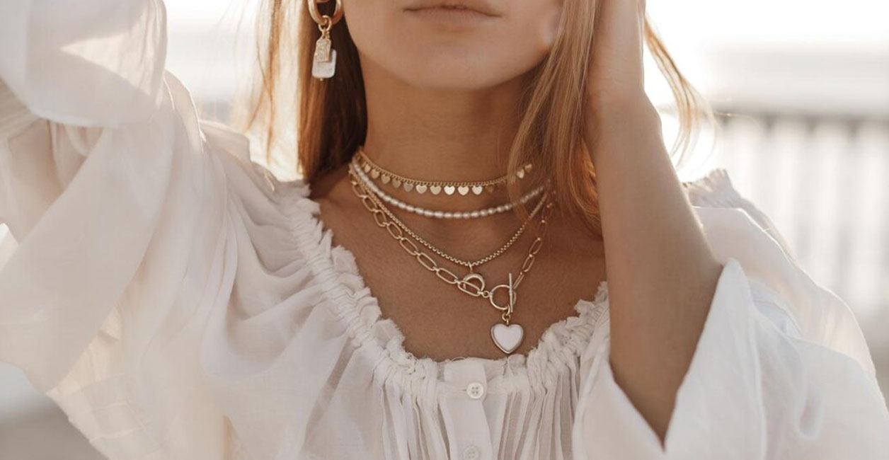 combinar collar en capas